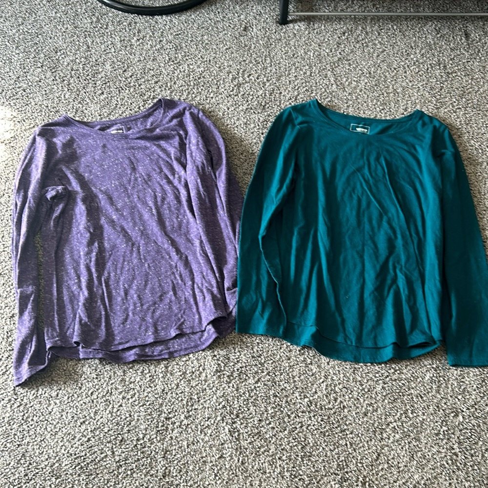 Long sleeve tees